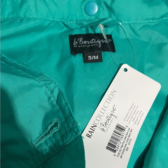 Button-Up Hooded Rain Jacket - Picture 10 of 11